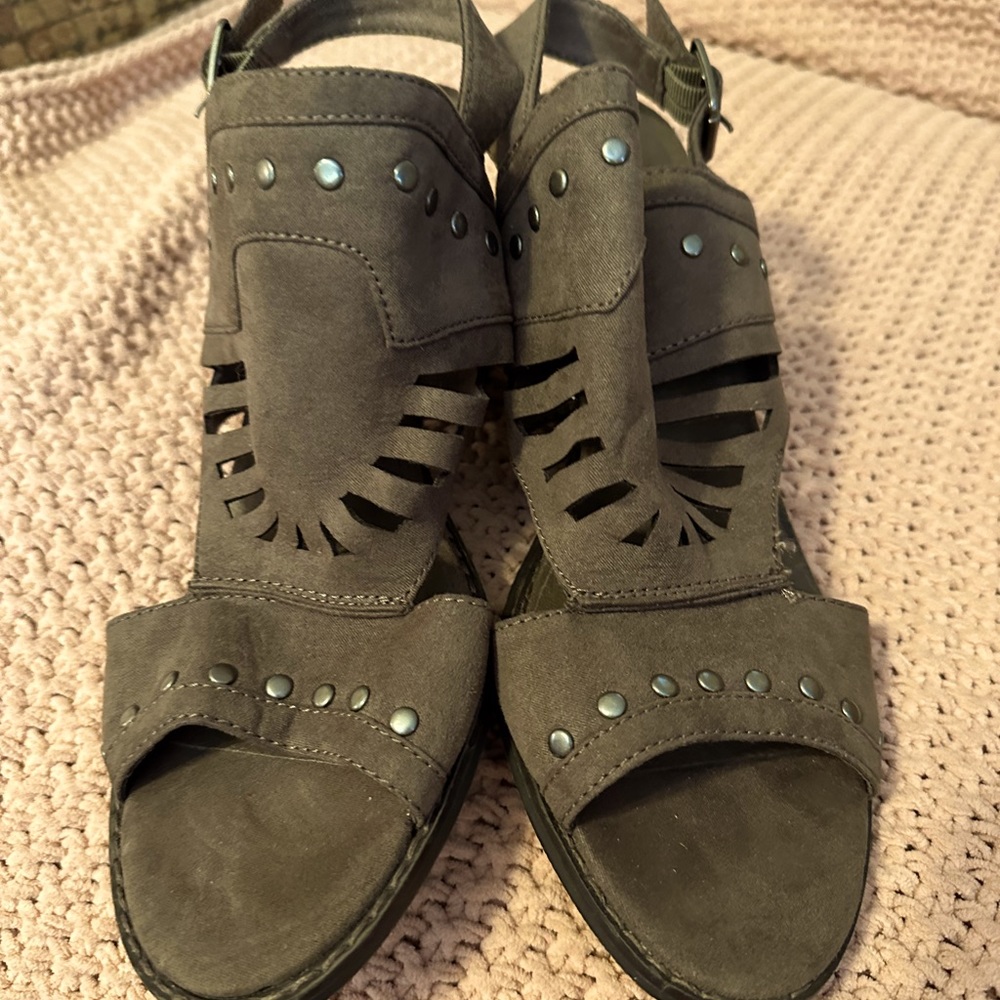 Cute strappy sandals